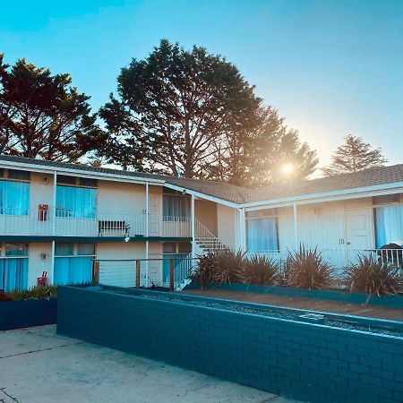 Redhill Cooma Motor Inn 外观 照片