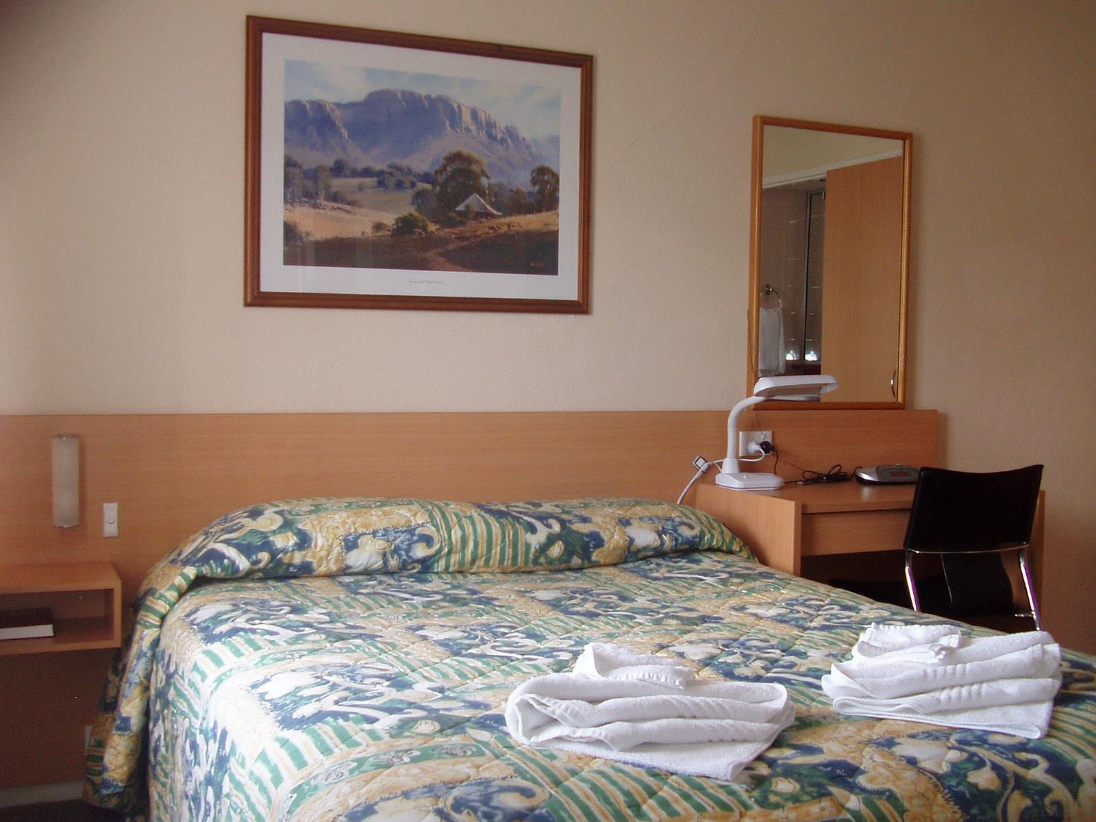 Redhill Cooma Motor Inn 外观 照片